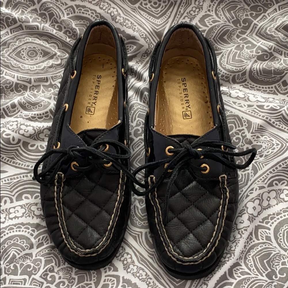 Sorry Topsider black and gold quilted boat shoes 7